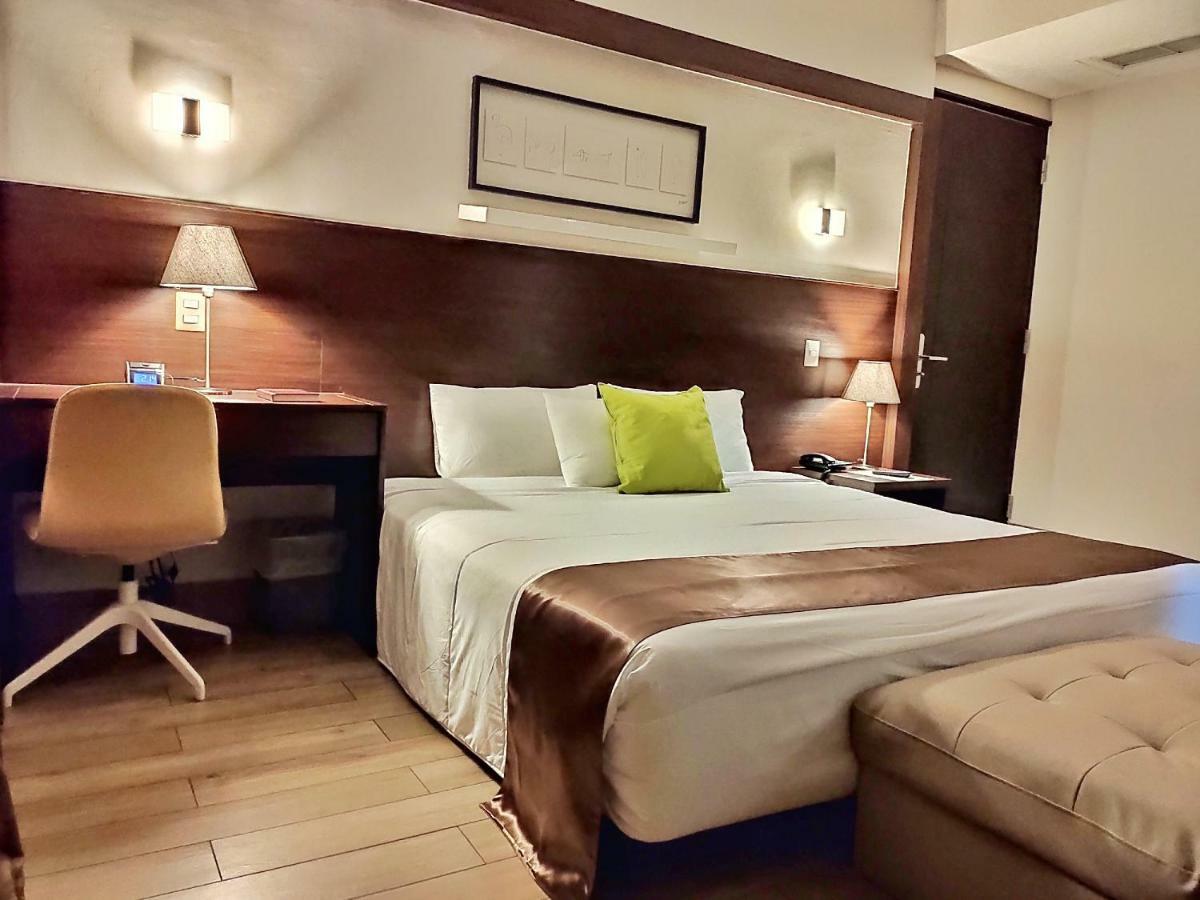 Weston Suites Hotel Saint-Domingue Extérieur photo
