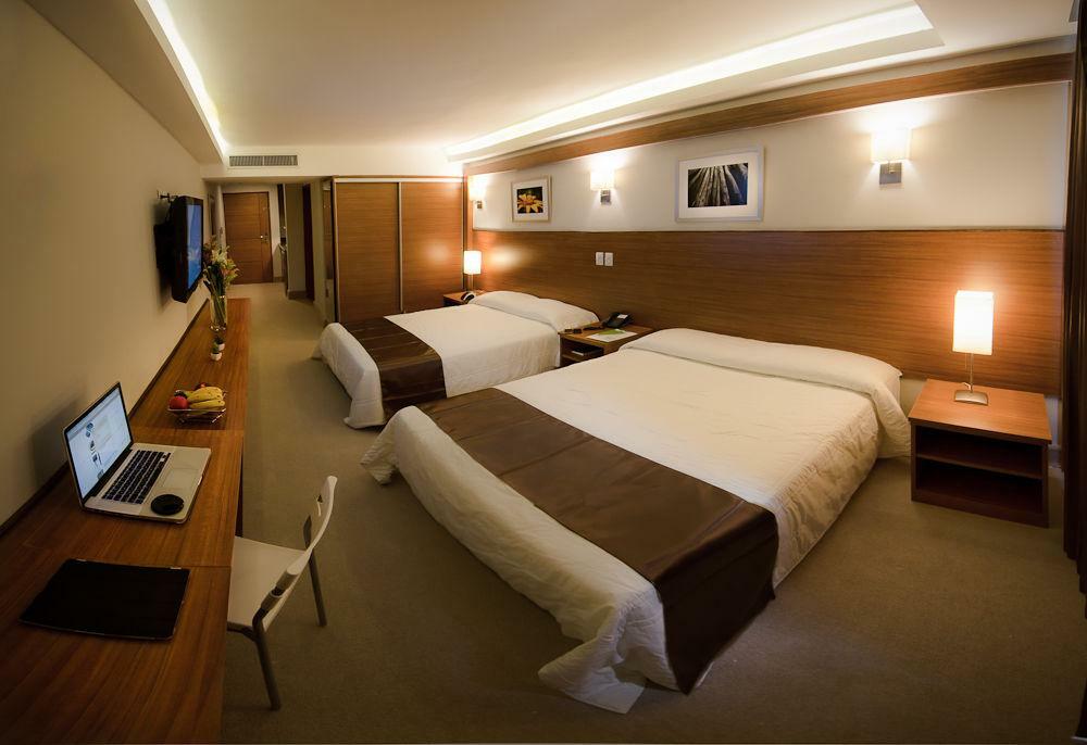 Weston Suites Hotel Saint-Domingue Extérieur photo